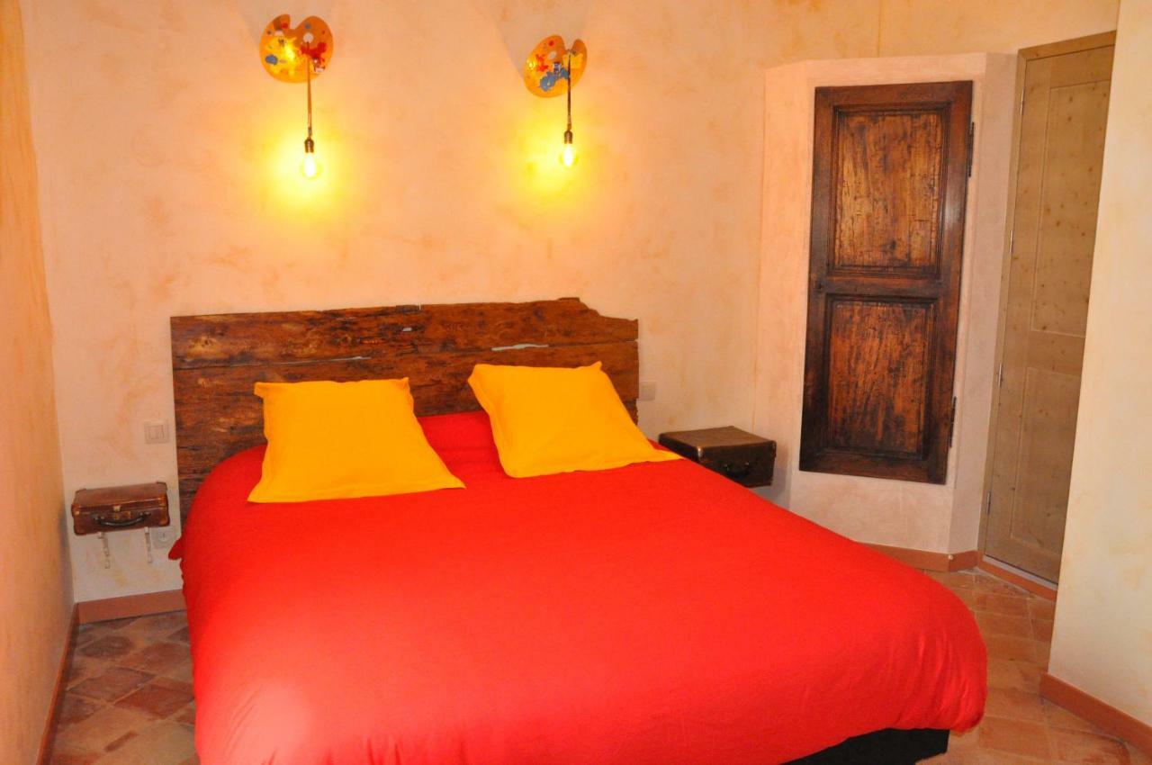 La Tour Du Terroir Bed & Breakfast Rivesaltes Exterior photo